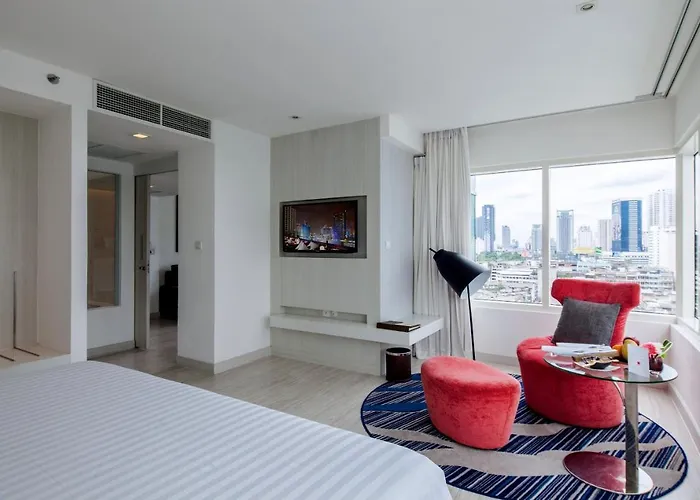 Centara Watergate Pavilion 4*