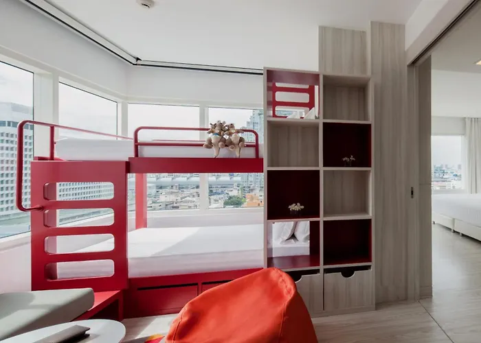 Centara Watergate Pavilion 4*