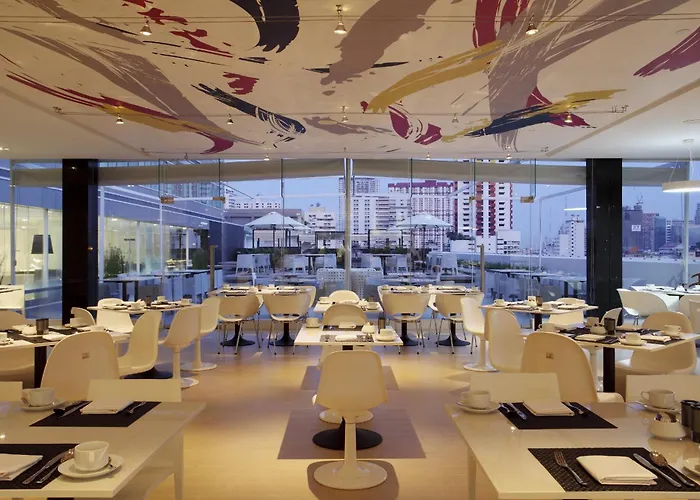 Centara Watergate Pavilion 4* Bangkok