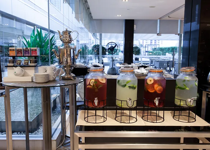 Centara Watergate Pavilion 4* Bangkok