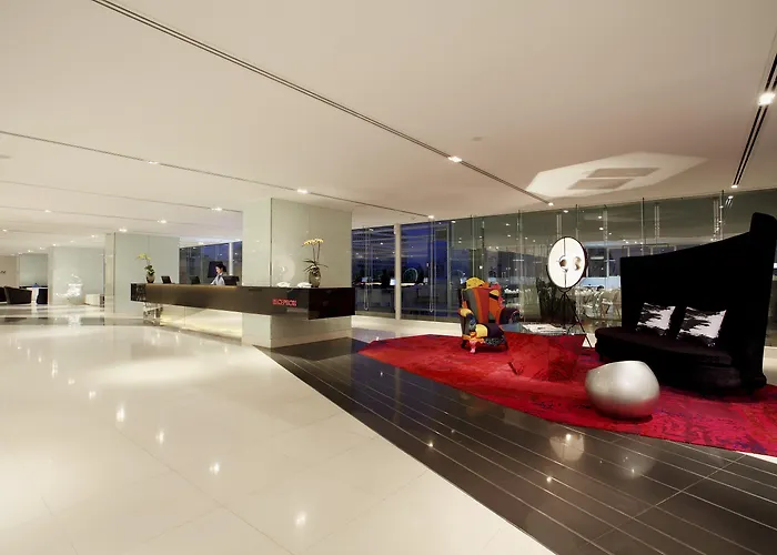 Centara Watergate Pavilion 4*