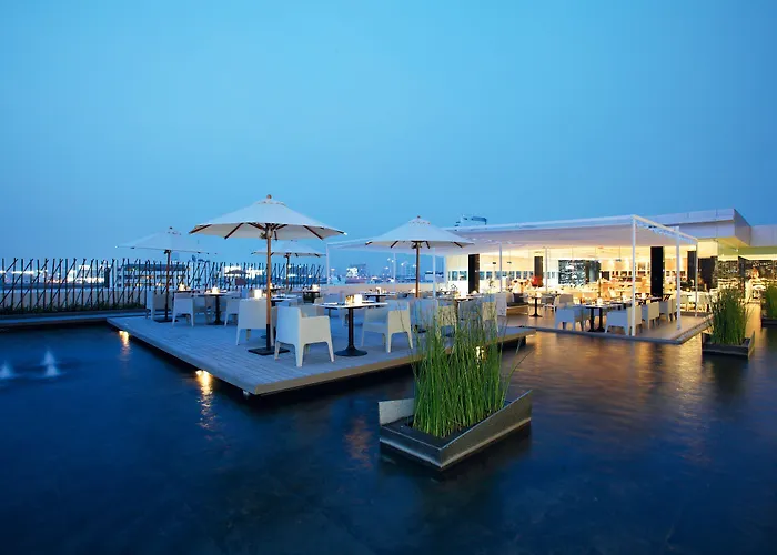 Centara Watergate Pavilion