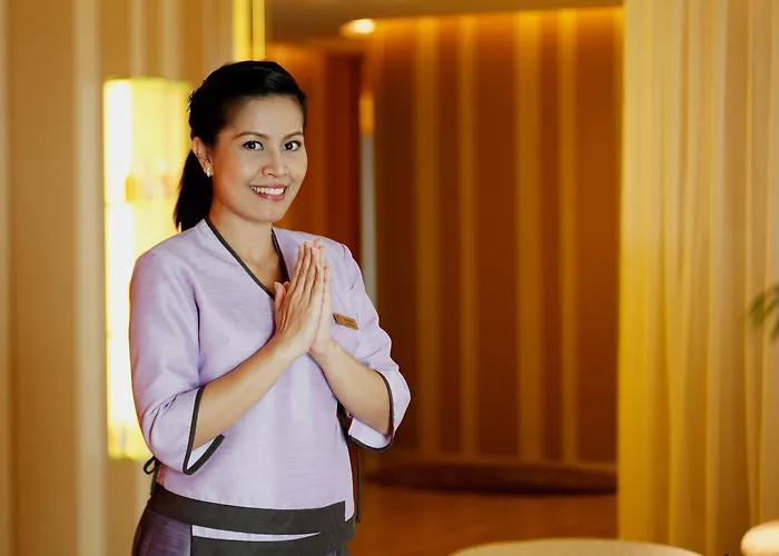 ホテル Centara Watergate Pavilion 4*