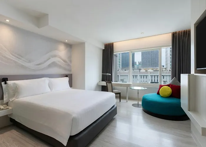 Centara Watergate Pavilion 4* Bangkok