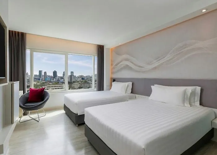 Centara Watergate Pavilion 4*