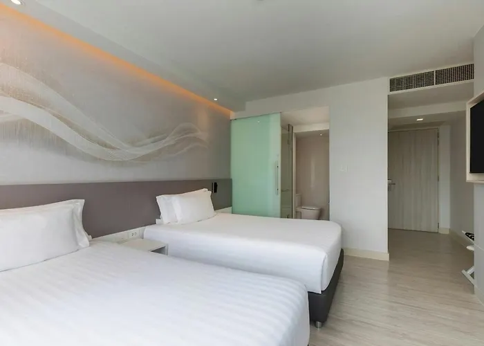 Centara Watergate Pavilion Bangkok