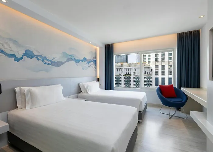 Centara Watergate Pavilion Hotel