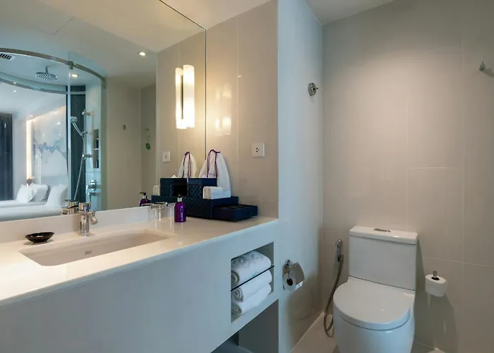 Centara Watergate Pavilion Hotel 4*
