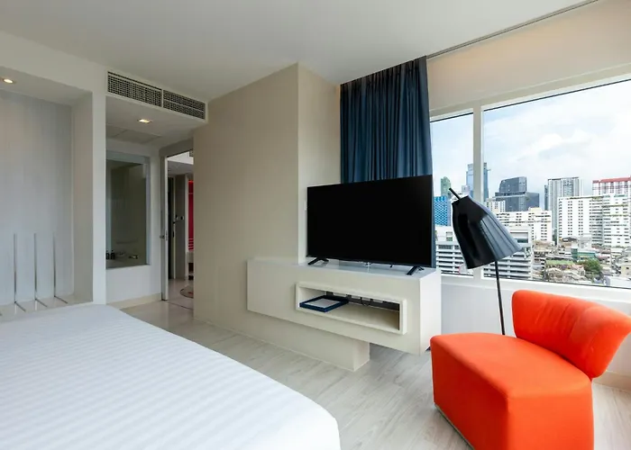 Centara Watergate Pavilion 4* Bangkok