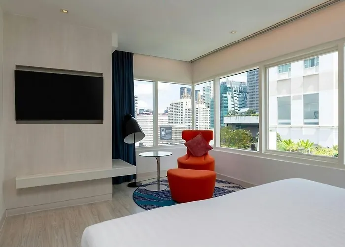 Centara Watergate Pavilion 4* Bangkok