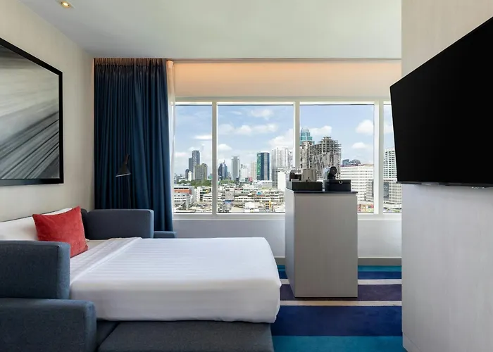 Centara Watergate Pavilion Hotel Bangkok