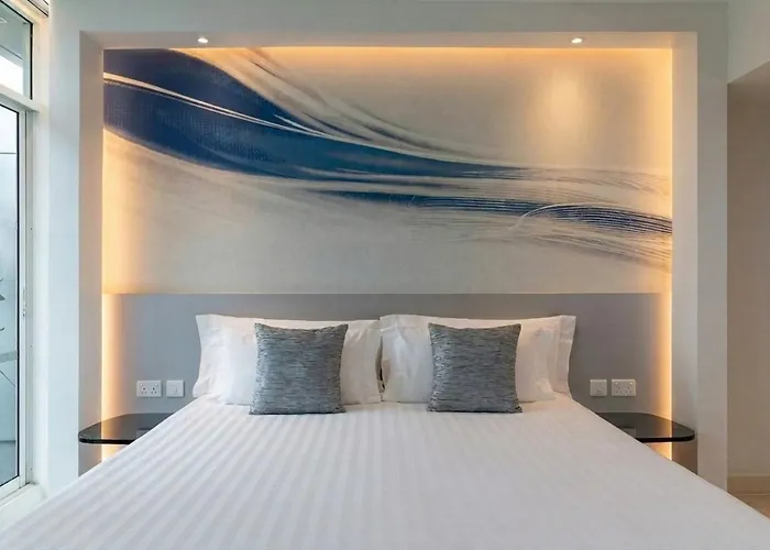Centara Watergate Pavilion Bangkok